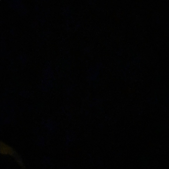 Meet your Posher, Amira - Picture 1 of 1